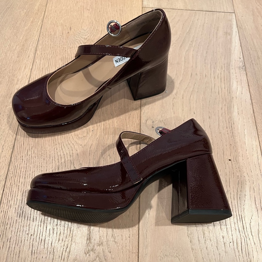 Steve Madden platform heels 7.5